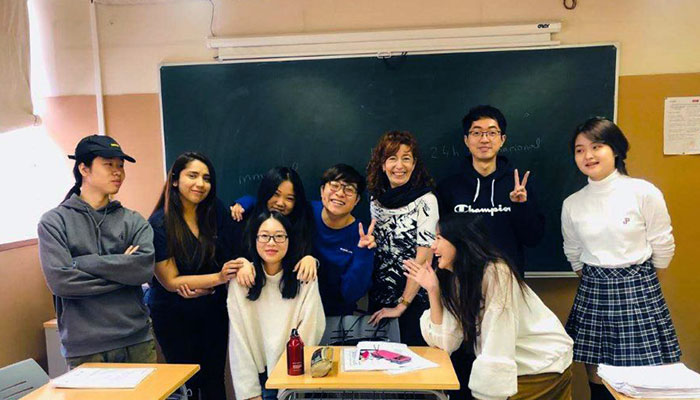 学员在萨拉曼卡大学